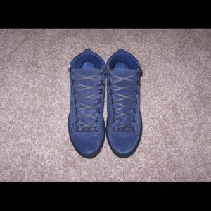 🔹Balenciagas 🔹